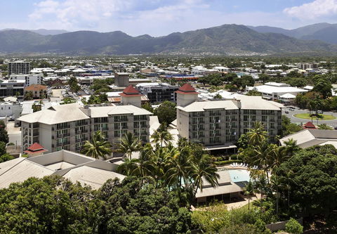 Novotel Cairns Oasis Resort - Accommodation Directory 38