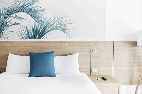 Novotel Cairns Oasis Resort - Accommodation Directory 10