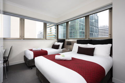 George Williams Hotel - Accommodation Directory 3