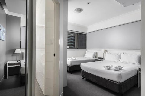 George Williams Hotel - Accommodation Directory 33