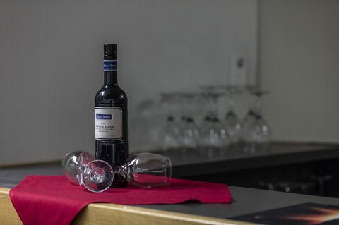 George Williams Hotel - Accommodation Directory 29