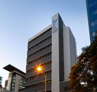 George Williams Hotel - Accommodation Directory