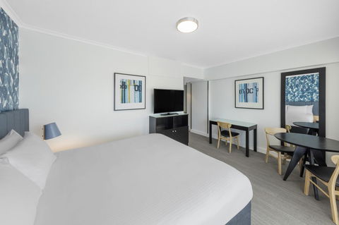 Vibe Hotel Gold Coast - Accommodation Directory 10