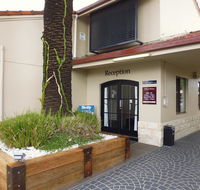 Burke  Wills Motor Inn - Accommodation Directory