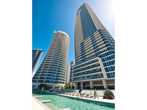 H Star Residences-- Paradise Stayz - Accommodation Directory 26