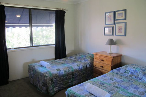 Grangewood Court Apartments - Accommodation Directory 20