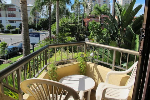 Grangewood Court Apartments - Accommodation Directory 7