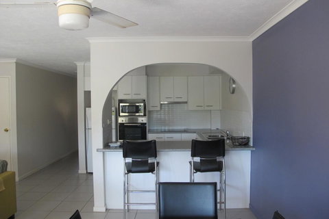 Grangewood Court Apartments - Accommodation Directory 18