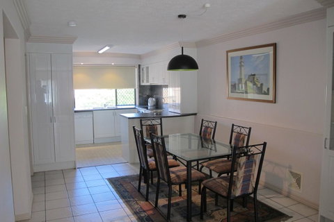 Grangewood Court Apartments - Accommodation Directory 23