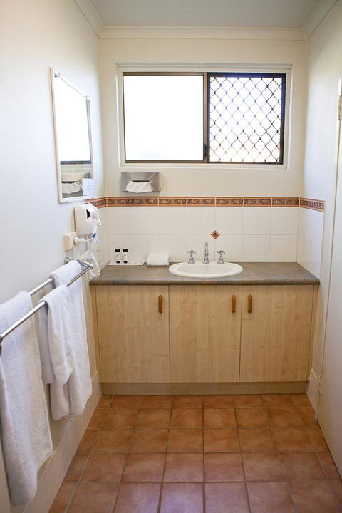 Kondari Hotel - Accommodation Directory 32
