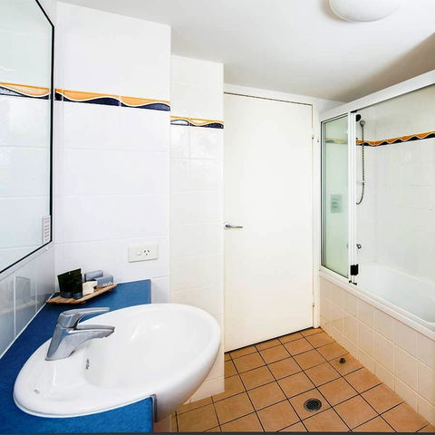 Mantra Hervey Bay - Accommodation Directory 10