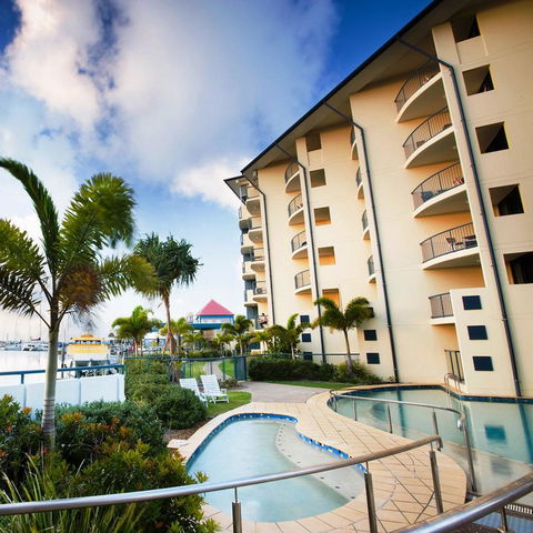 Mantra Hervey Bay - Accommodation Directory 17