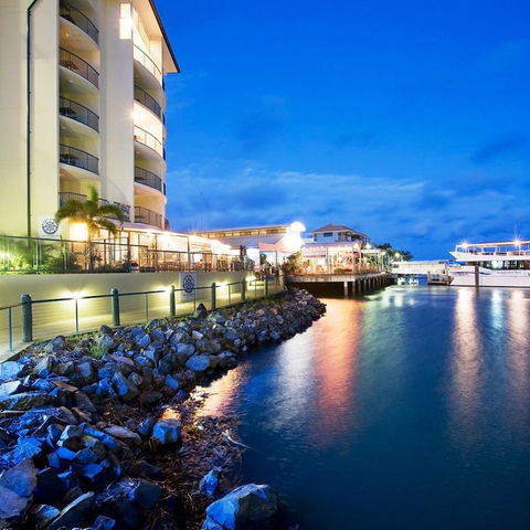 Mantra Hervey Bay - Accommodation Directory 13