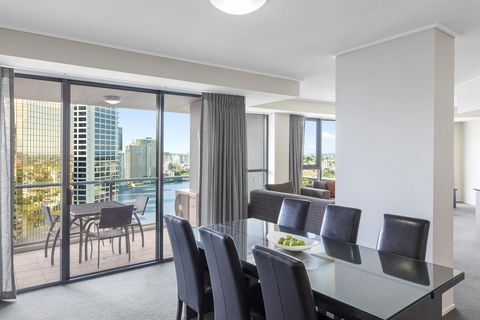 Oaks Brisbane On Felix Suites - Accommodation Directory 1