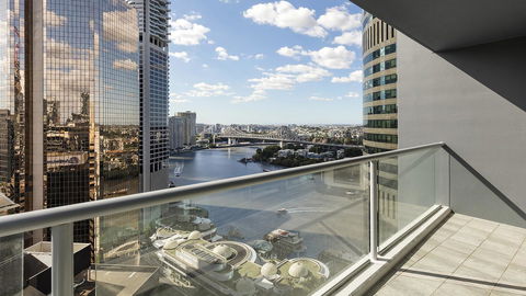 Oaks Brisbane On Felix Suites - Accommodation Directory 12