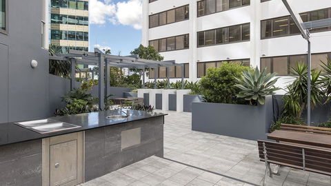 Oaks Brisbane On Felix Suites - Accommodation Directory 14