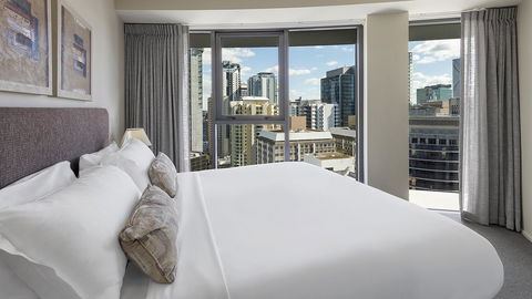 Oaks Brisbane On Felix Suites - Accommodation Directory 5