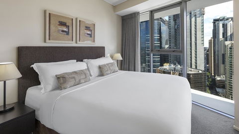 Oaks Brisbane On Felix Suites - Accommodation Directory 6