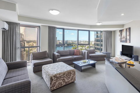 Oaks Brisbane On Felix Suites - Accommodation Directory 0