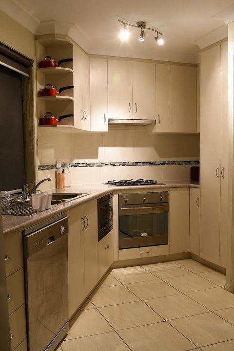 Atricom - Accommodation Directory 6