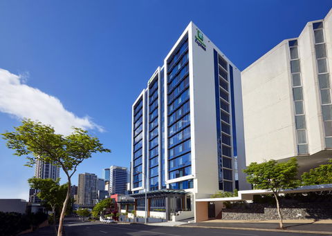 Holiday Inn Express Brisbane Central, An IHG Hotel - Accommodation Directory 5