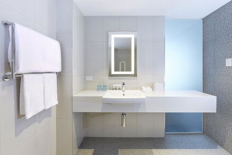 Holiday Inn Express Brisbane Central, An IHG Hotel - Accommodation Directory 42