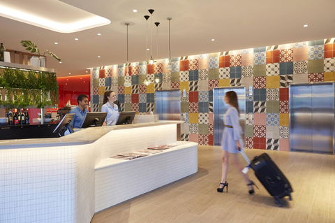 Holiday Inn Express Brisbane Central, An IHG Hotel - Accommodation Directory 12