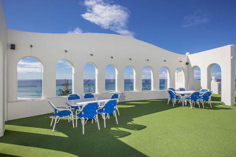 ULTIQA Burleigh Mediterranean Resort - Accommodation Directory 25