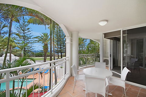 ULTIQA Burleigh Mediterranean Resort - Accommodation Directory 34
