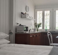 Halcyon on Bardon - Accommodation Directory