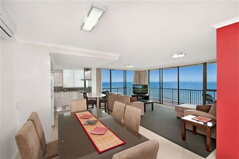 Boulevard Towers On Broadbeach - Accommodation Directory 22