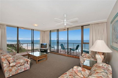 Boulevard Towers On Broadbeach - Accommodation Directory 15