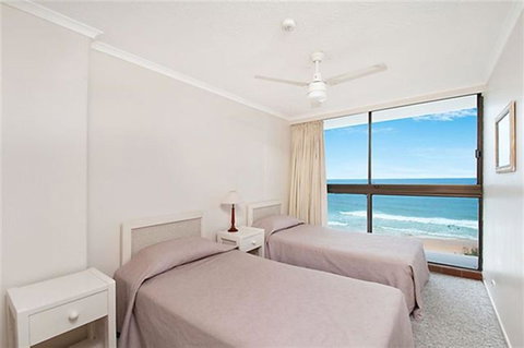 Boulevard Towers On Broadbeach - Accommodation Directory 14