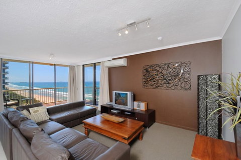 Boulevard Towers On Broadbeach - Accommodation Directory 2