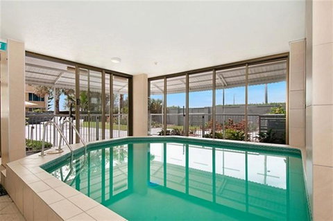 Boulevard Towers On Broadbeach - Accommodation Directory 8