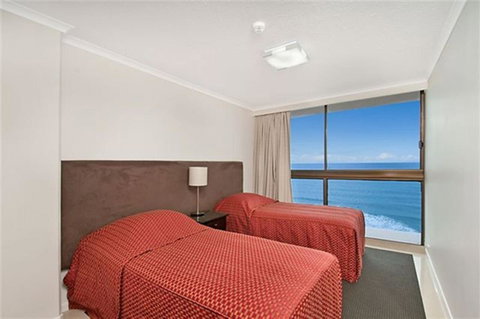 Boulevard Towers On Broadbeach - Accommodation Directory 23
