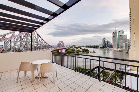 Oakwood Hotel & Apartments Brisbane - Accommodation Directory 1