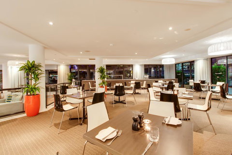 Oakwood Hotel & Apartments Brisbane - Accommodation Directory 7