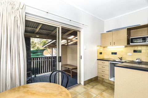 City Palms Brisbane - Accommodation Directory 27