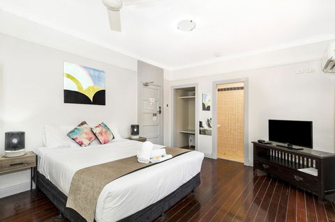City Palms Brisbane - Accommodation Directory 9