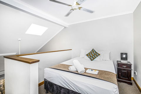City Palms Brisbane - Accommodation Directory 19