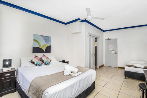 City Palms Brisbane - Accommodation Directory 8
