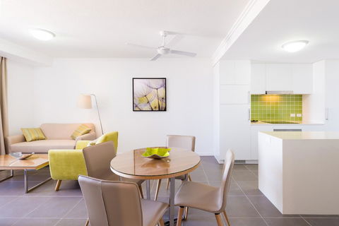 Pacific Sands Apartments Mackay - Accommodation Directory 3