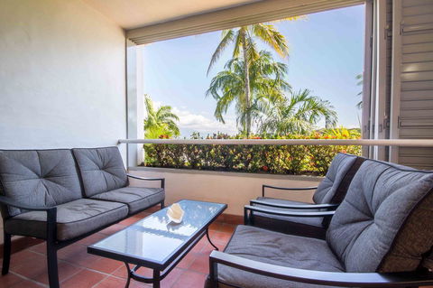 Club Tropical Resort - Official Onsite Reception & Check In - Accommodation Directory 24