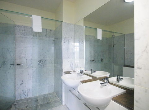 Oaks Brisbane Casino Tower Suites - Accommodation Directory 16