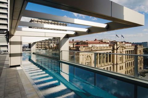 Oaks Brisbane Casino Tower Suites - Accommodation Directory 2