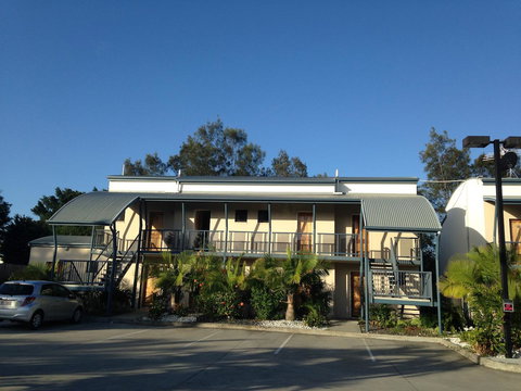 Novena Palms Motel - Accommodation Directory 7