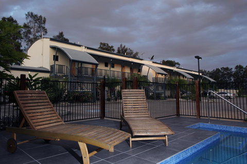 Novena Palms Motel - Accommodation Directory 9