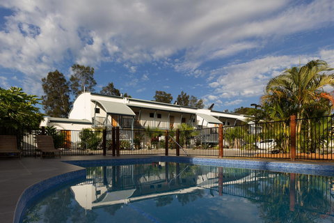 Novena Palms Motel - Accommodation Directory 5