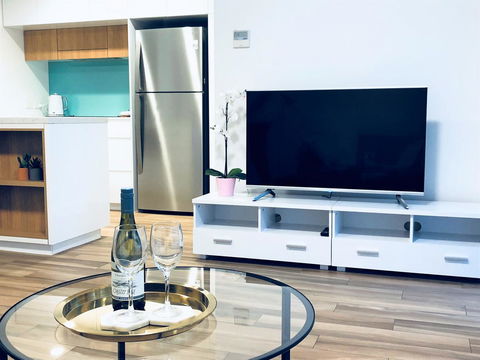 DoubleOne3 Apartments - Accommodation Directory 12